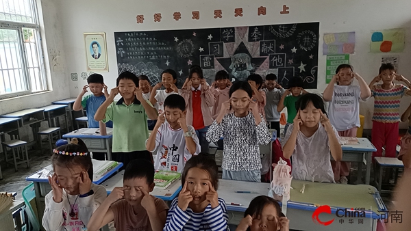 西平县芦庙中心校宋营小学、张崔吴小学、蔡庄合庄八里老庄开展近视防控宣传教育月活动(图4)