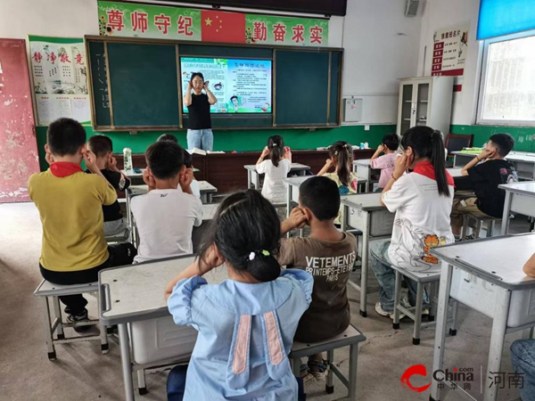 有效减少近视发生呵护孩子光明未来——西平县柏苑道庄小学开展近视防控宣传教育月系列活动(图3)