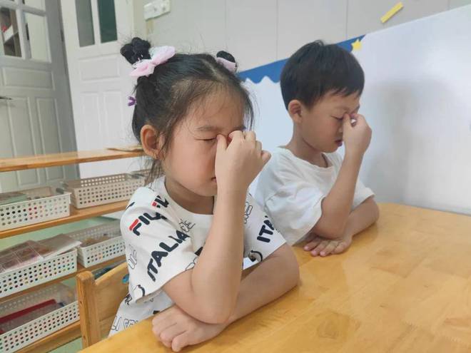守护“瞳”真“视”不宜迟-海宁市庆安幼儿园近视防控宣传月活动(图3)
