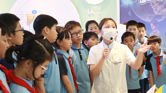 全国近视防控宣传月安溪爱尔眼科医院开展多形式宣传教育活动(图5)
