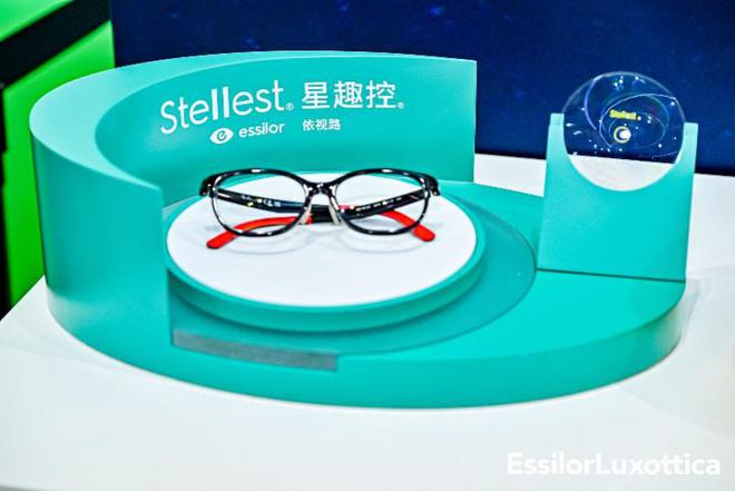 最新研究显示每周戴这种平光眼镜30小时以上可预防近视(图2)