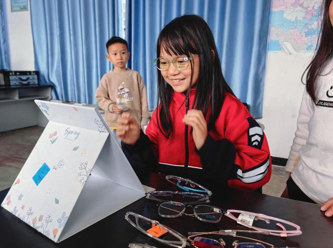 云南青少年视力保护计划（广南项目）第二期圆满成功(图3)