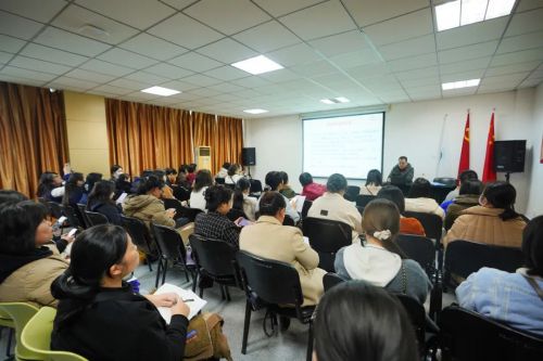 近视防控关口前移台江举办2024年度托幼（育）园所卫生保健培训班(图3)