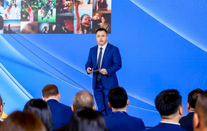 九游娱乐：AI眼镜大热、国际品牌云集……这个国际眼镜业展览会面积猛增60%(图2)