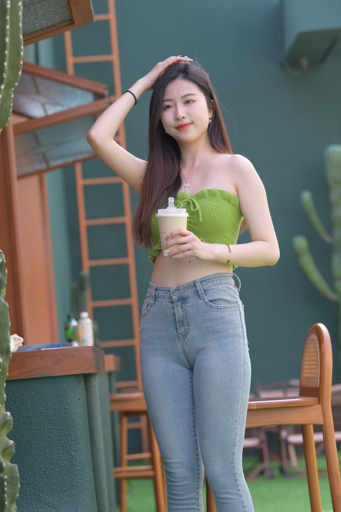 眼镜摄影师李梓熙(图1)