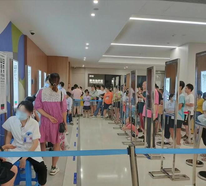 一招教你武汉中老年人如何配到合适眼镜(图2)