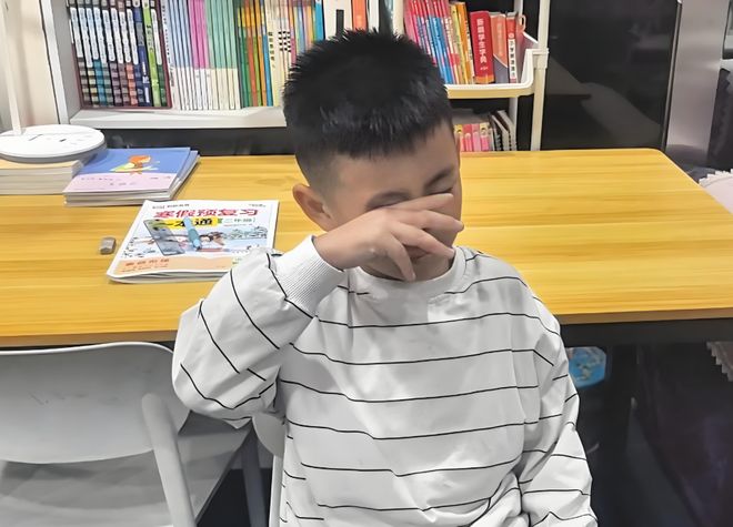 当代中小学生三把刀：治近视、整牙、身高管理(图1)