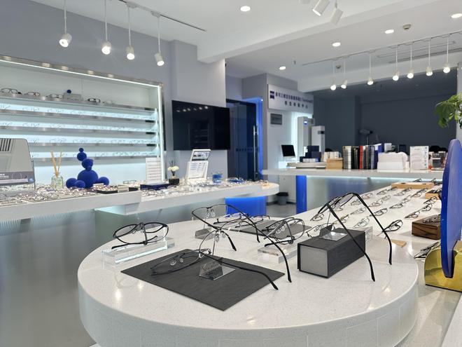 重庆视野联行眼镜化龙桥店：配镜优选之地(图3)